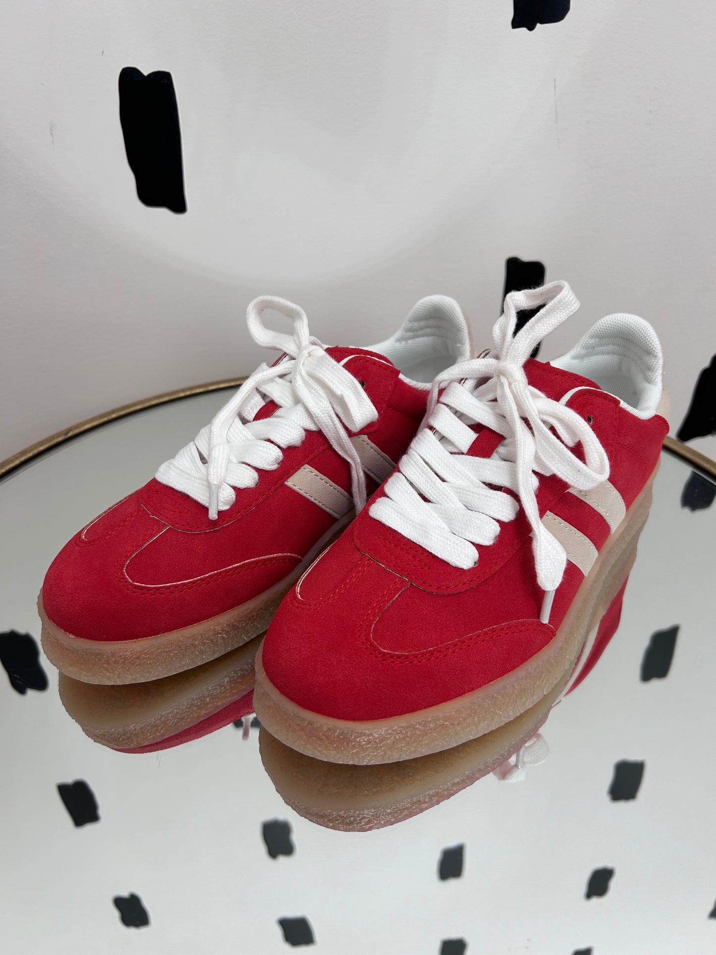 Vintage Red Double Side Stripe Sneakers