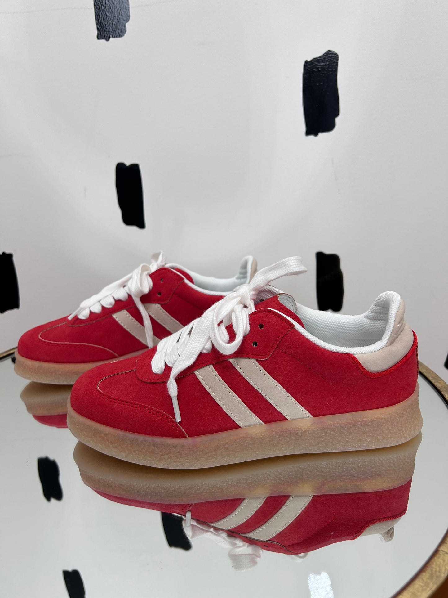 Vintage Red Double Side Stripe Sneakers