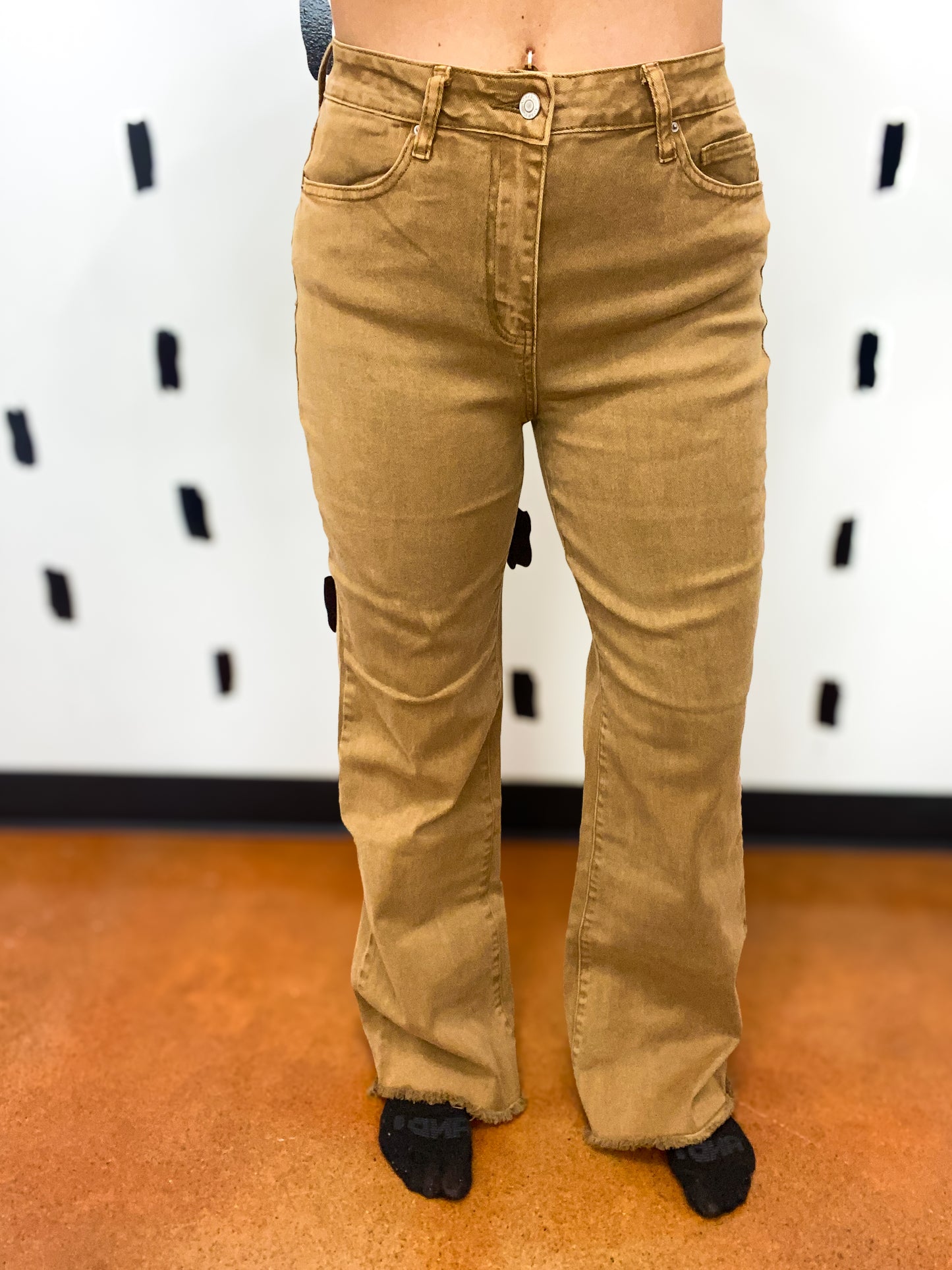 Deep Camel Cutoff Wide Pants